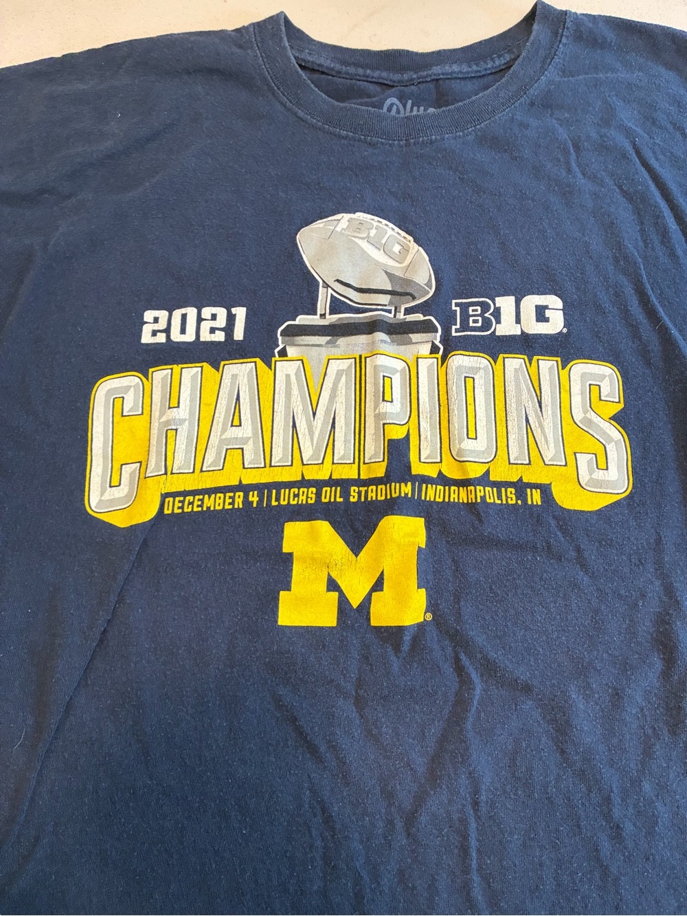 Blue 84 Michigan Wolverines 2021 Big Ten Champions T-Shirt Size XL